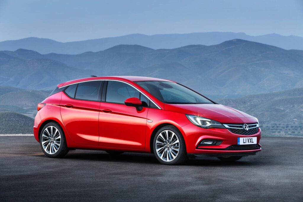 Opel Astra K 2K Wallpapers