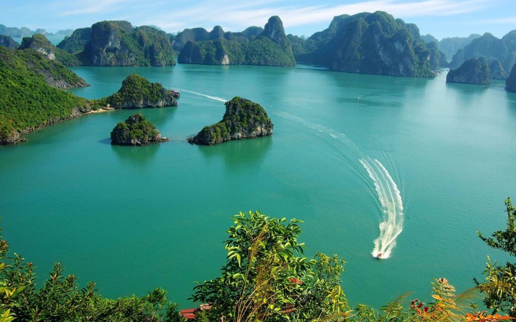 Ha long bay vietnam