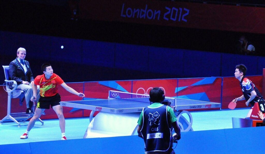 High Resolution Creative Table Tennis Pictures