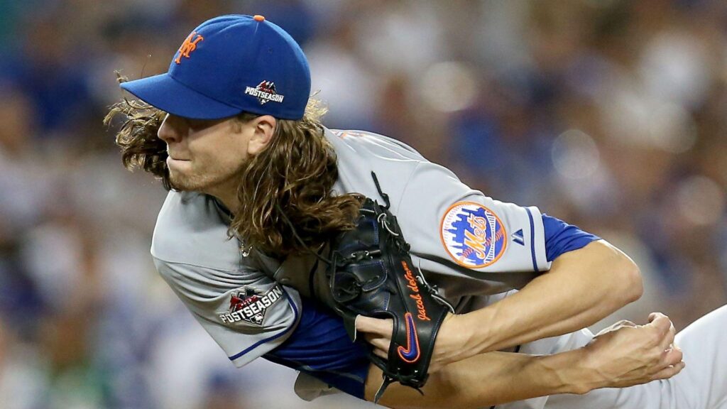 Jacob deGrom injury update Mets place P on
