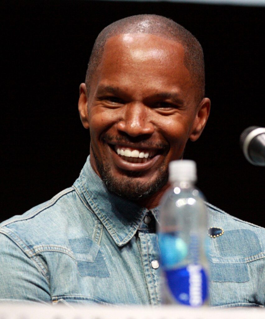 Jamie Foxx 2K Desk 4K Wallpapers