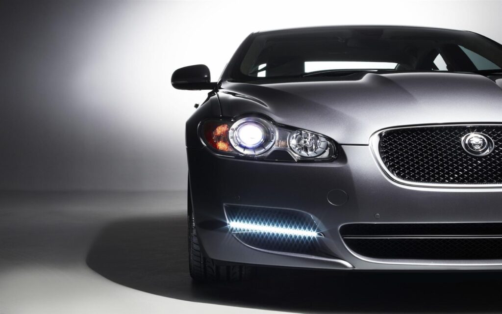 Jaguar XF wallpapers