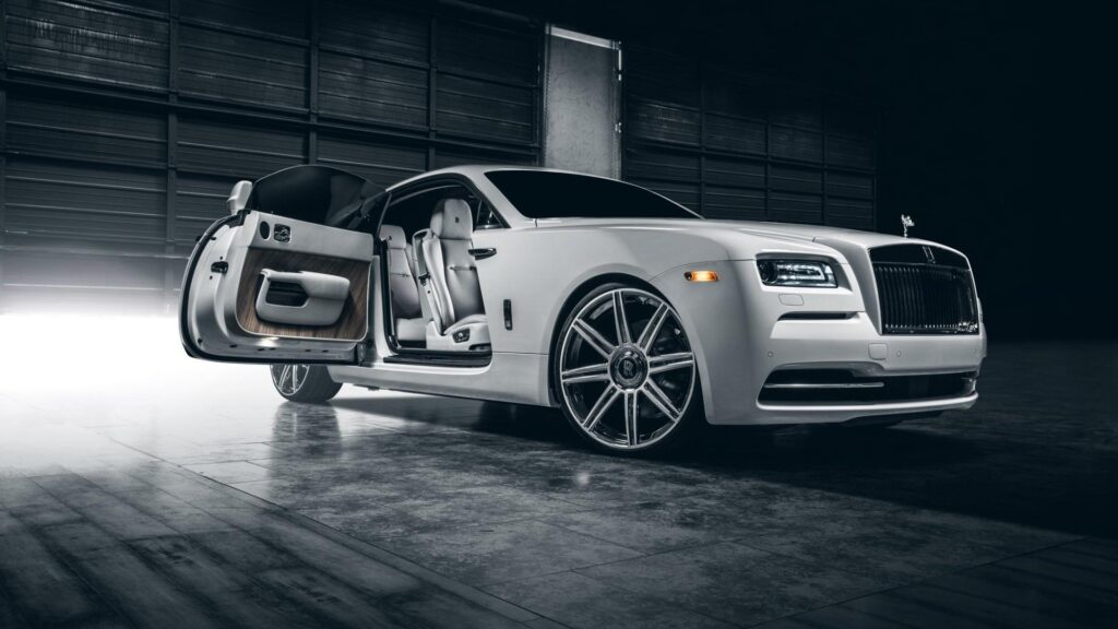 Rolls Royce Wraith Wallpapers 2K