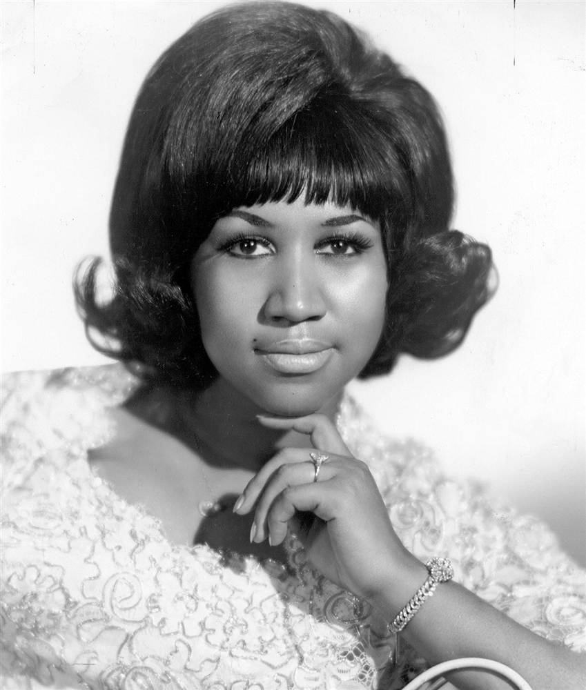 Awesome Aretha Franklin 2K Wallpapers Free Download